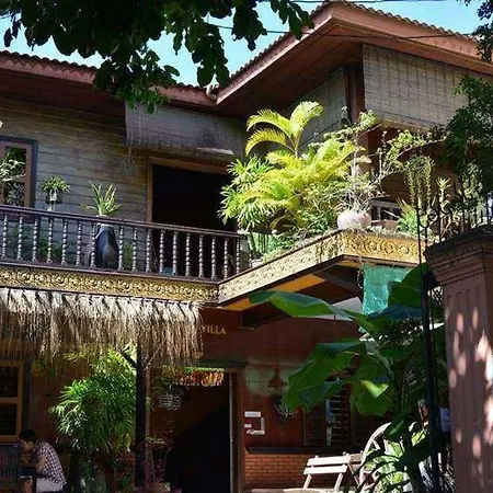 Big Lyna Villa